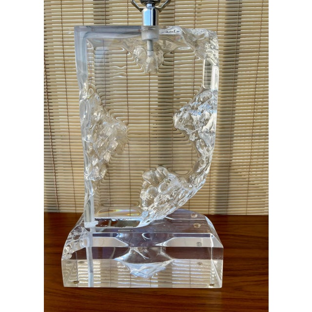 Metal A Pair of Vintage Hollywood Regency Sculpted Lucite Table Lamps. Circa 1970s. For Sale - Image 7 of 12