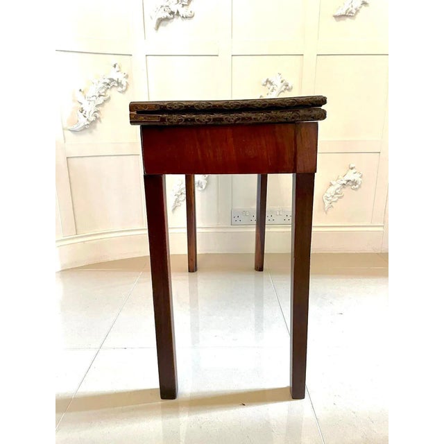 18th-Century Chippendale Style Mahogany Carved Card Table For Sale - Image 4 of 11