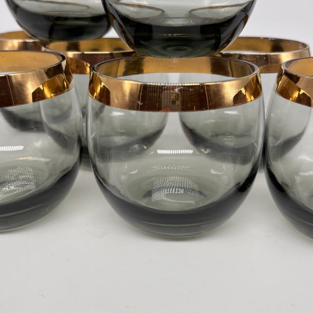 1960s Mid-Century Modern Smoky Gray Roly Poly Cocktail Glasses With Gold Rim - Set of 8 For Sale - Image 13 of 13