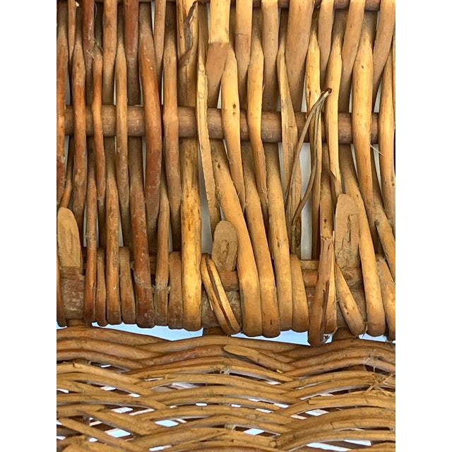 Antique English Wicker Storage Trunk Chest With Hinged Lid | Early 20th Century For Sale - Image 15 of 18