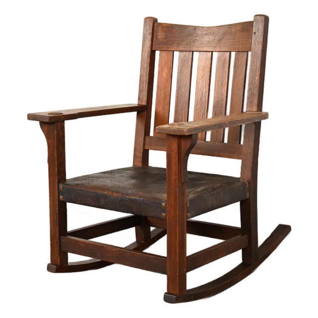 Gustav Stickley Antique Mission Oak Arts & Crafts Rocking Chair, Circa 1910 For Sale