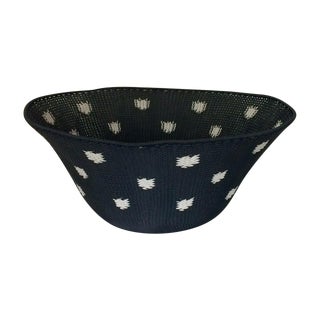Contemporary Black and White Wire Bowl For Sale