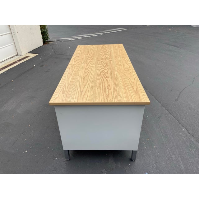 Steelcase 1990s Pitney Bowes Vintage Modern Steel Credenza Storage Cabinet For Sale - Image 4 of 12