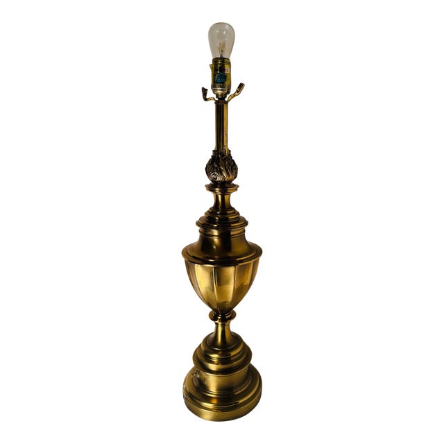 Stiffel Mid-Century Hollywood Regency Brass Table Lamp For Sale
