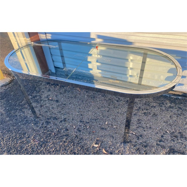 1980s Chrome and Glass Extendable Oval Dining Table by Design Institute of America For Sale - Image 14 of 15