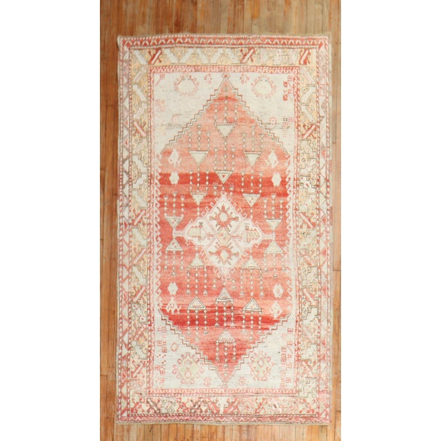Mid-20th-century Turkish Anatolian Daizkare Intermediate Size Rug Size: 5'2'' x 9'2''
