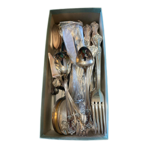 Vintage 1951 Wm Rogers Magnolia Silverplate Flatware 54 Pc Set Original Box
