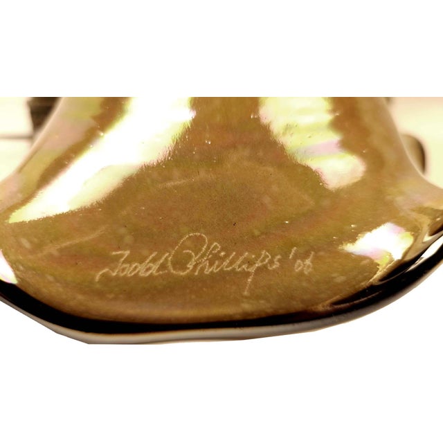 Late 20th Century 2 Maidens Sculpture Table Lamp With Todd Phillips Glass Shade For Sale - Image 4 of 6