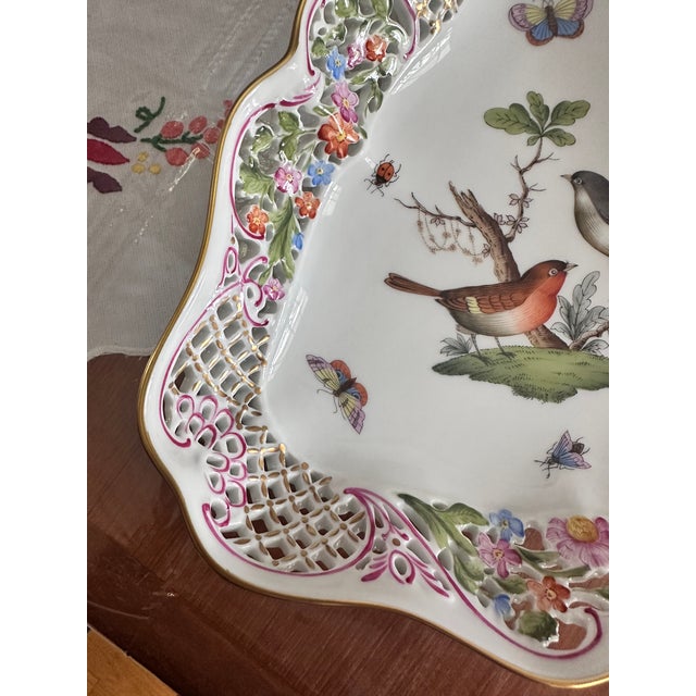 1950s Herend Rothschild Openwork Triangular Dish With Birds For Sale - Image 5 of 10
