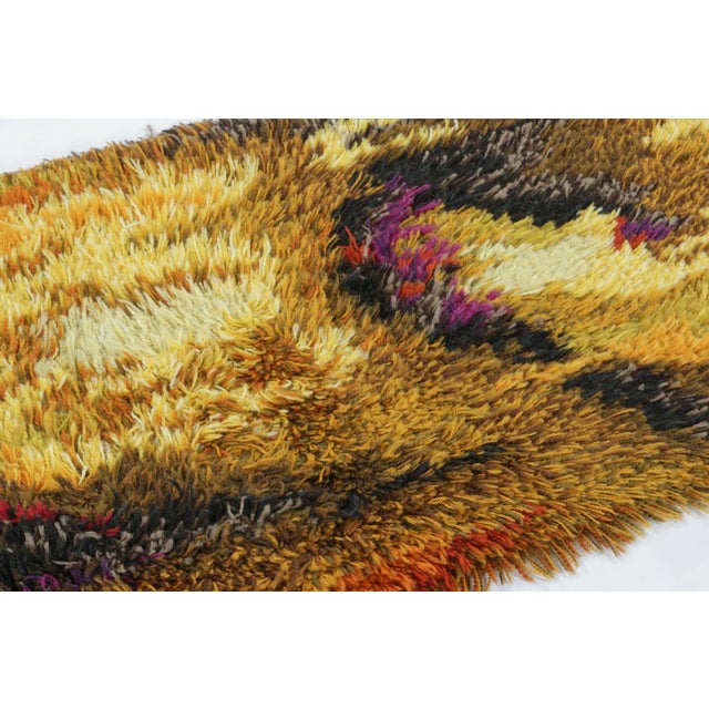 Rug & Kilim Vintage Swedish Rya Shag Rug With Polychromatic Abstract Pattern - Rug & Kilim For Sale - Image 4 of 7