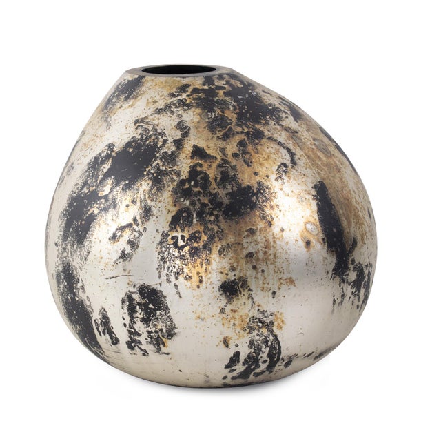 Kenneth Ludwig Chicago Callisto Bulbous Glass Vase For Sale - Image 4 of 10
