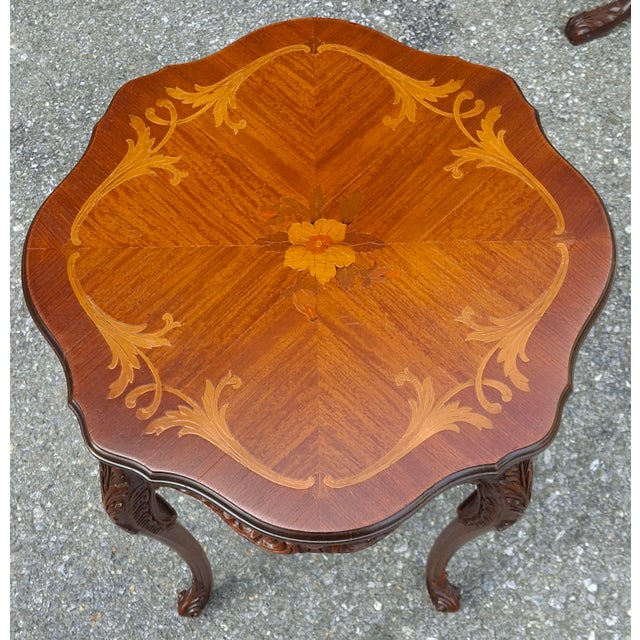Late 19th Century Refinished French Louis XV Style Carved Walnut and Marquetry Side or Lamp Table For Sale - Image 10 of 11