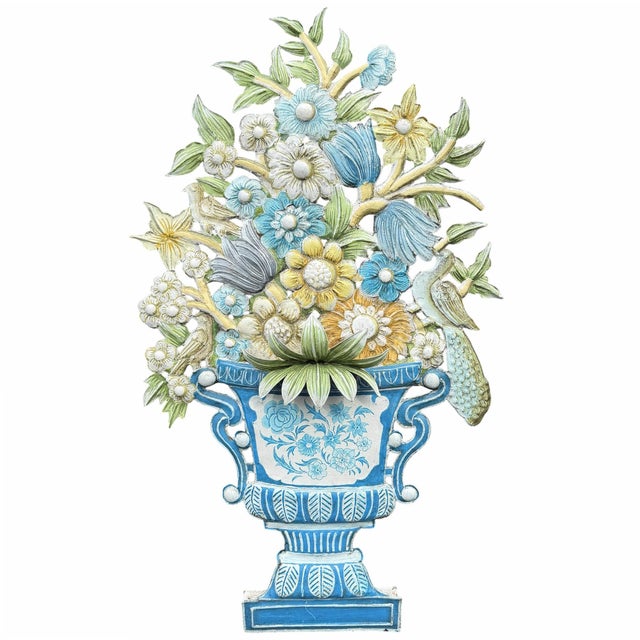Mid-Century Modern Pair of Painted Tole Wall-Mounted Urns With Flowers For Sale - Image 3 of 17