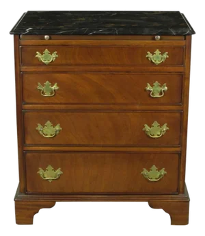 Early 20th Century Georgian Style Bachelor's Chest
