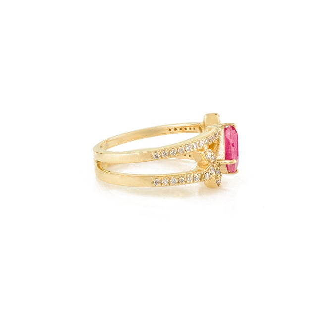 Metal 14k Gold Statement Ruby Floral Diamond Clutser Ring Size 6.5 For Sale - Image 7 of 14