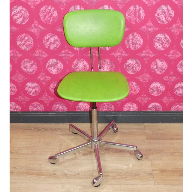 Metal Vintage Swivel Chair in Chrome and Faux Leather, 1960s For Sale - Image 7 of 12