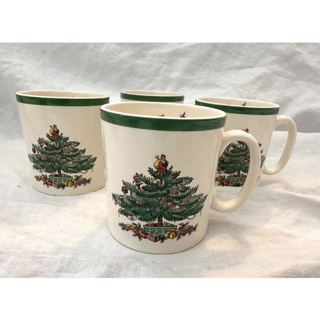 1950s Vintage Set of 4 Spode England "Christmas Tree" Coffee Mugs For Sale - Image 5 of 6