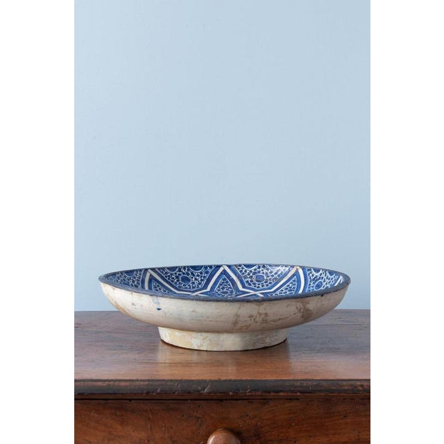 Moroccan Fez Blue & White Ghotar Dish, 1800s For Sale - Image 5 of 7