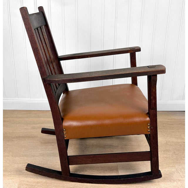 Early 20th Century Antique Arts & Crafts Quartersawn Oak Rocking Chair For Sale - Image 5 of 15