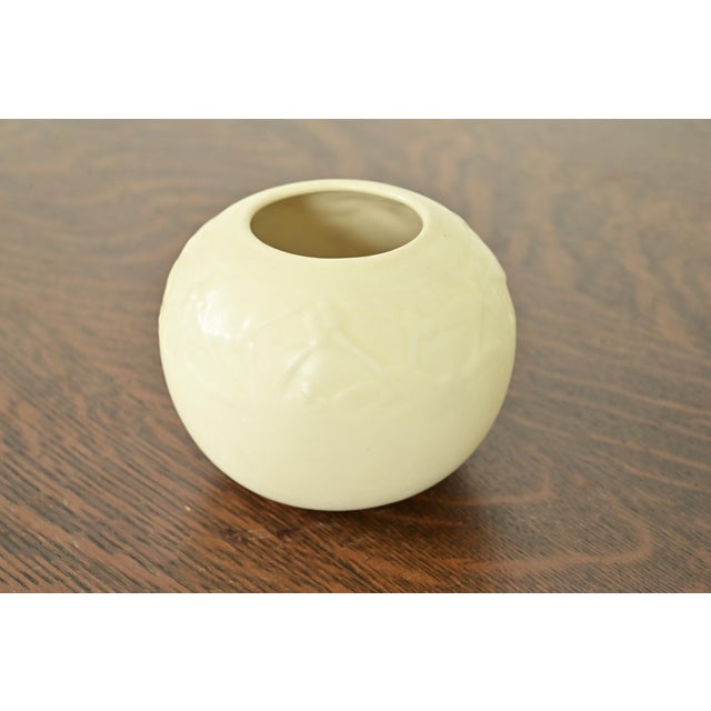 Arts & Crafts Rookwood Pottery Arts & Crafts Glazed Ceramic Art Pottery Bulbous Vase, 1945 For Sale - Image 3 of 10