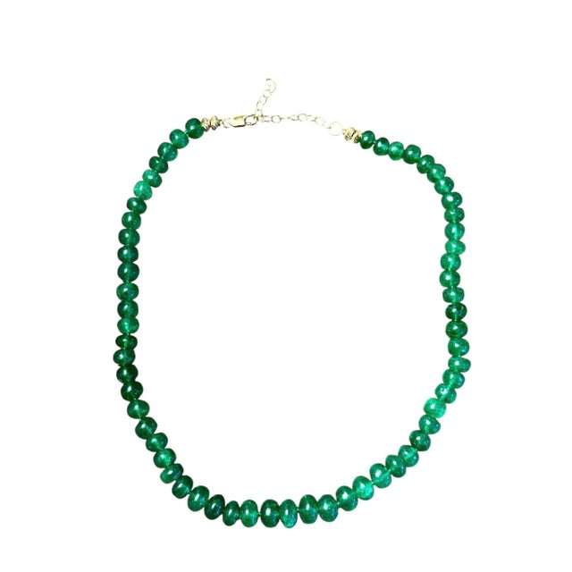 Epic Emerald Rondelle Necklace With 14k Gold For Sale In New York - Image 6 of 10
