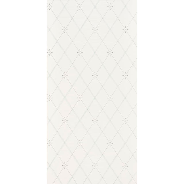 This listing is for a wallpaper sample only. If you'd like to purchase this wallpaper, please click here:...