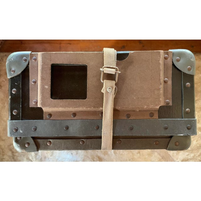 Early 20th Century Vintage English Laundry Mailing Box For Sale - Image 4 of 12