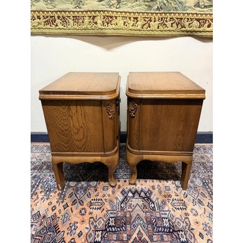 Louis XVI Style Nightstands in Oak, Set of 2 For Sale - Image 6 of 8