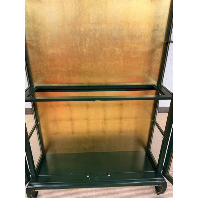 Pagoda Top Chinoiserie Display Cabinet in Green Lacquer From Union National For Sale - Image 11 of 12