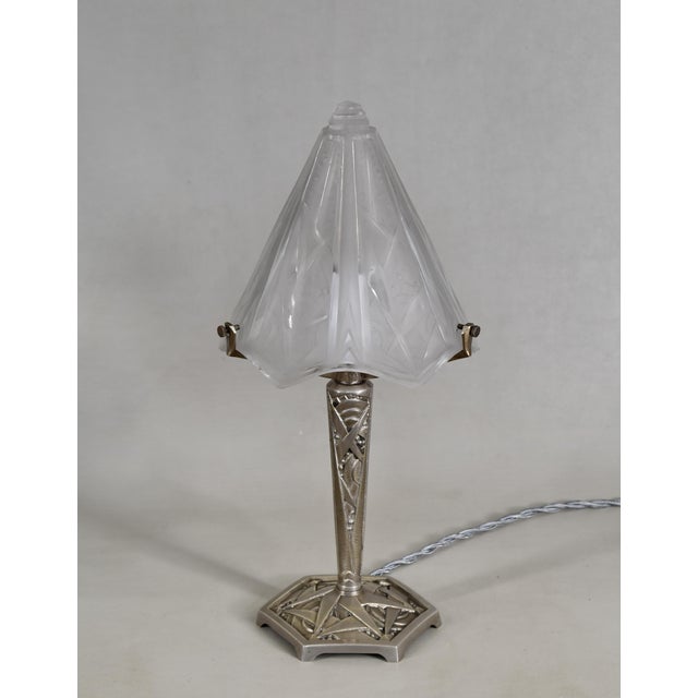 Pierre Maynadier A wonderful French art deco lamp by Maynadier made around 1925-1930. The nickel-plated bronze or solid...