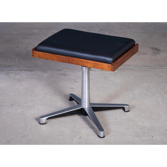 Danish Teak Swivel Stool with Black Leather Seat, 1960s For Sale - Image 4 of 10