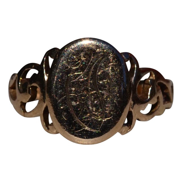 The Lithonia: Ladies Yellow Gold Engraved Signet Ring For Sale