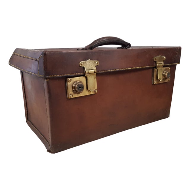 Small Travel Trunk from Aux Etats Unis, 1908 For Sale
