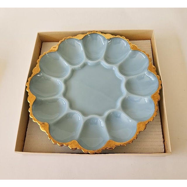 1950s Anchor Hocking Delphite Blue Egg Plate With 14k Gold Trim - Unused and Mint in Box For Sale In Sacramento - Image 6 of 9