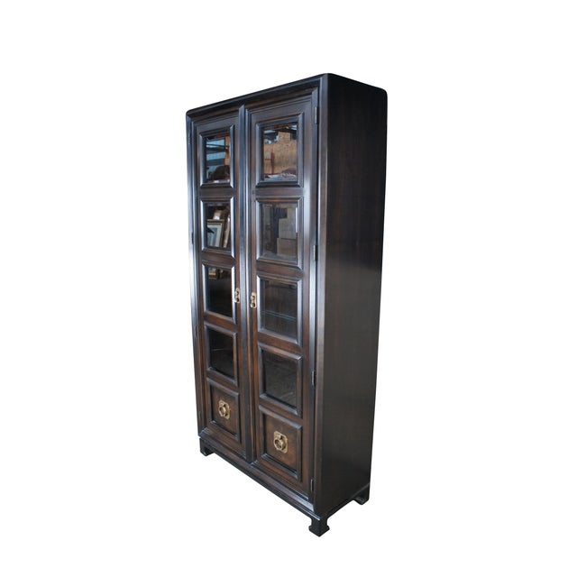 Vintage 1971 Thomasville Furniture bookcase / China cabinet / curio / showcase / dry-bar / hutch. Made of walnut featuring...