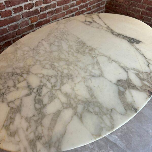 Tulip Table – Eero Saarinen for Knoll International (Year '70)