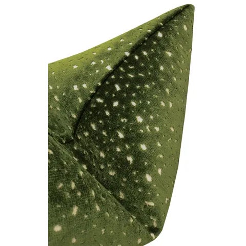 22" Olive Antelope Cut Velvet Pillows - a Pair For Sale - Image 4 of 5