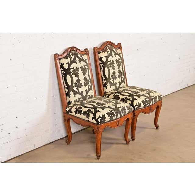 Baker Furniture Company Baker Furniture French Provincial Louis XV Carved Walnut Side Chairs or Dining Chairs, Pair For Sale - Image 4 of 16