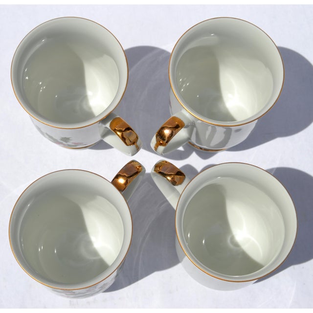 Set 4 Japan Porcelain & Gold Trim Footed Mug Christmas Holly by All the Trimmings For Sale - Image 12 of 16