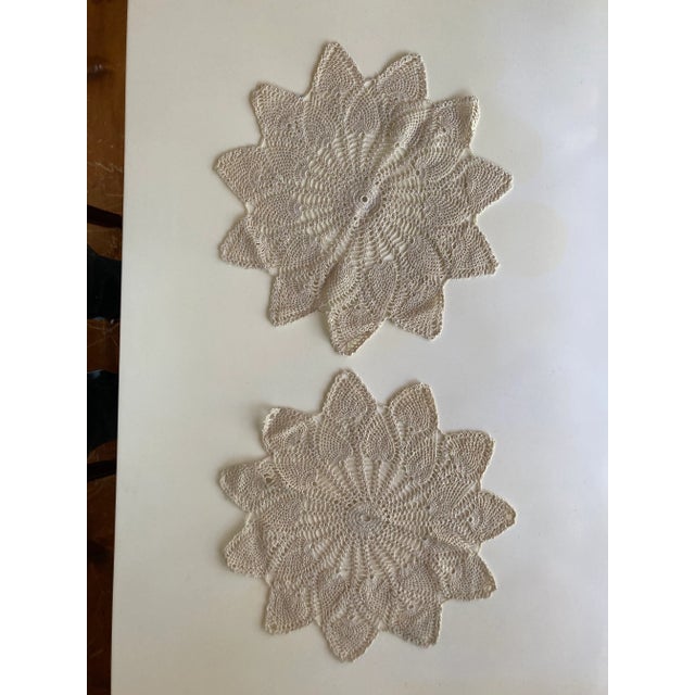 1980s Vintage Fine Crochet Handmade Star Shaped Doilies- Set of 2 For Sale - Image 5 of 5