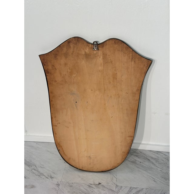 1980s Vintage Italian Curvilinear Brass Wall Mirror 1980s For Sale - Image 5 of 6