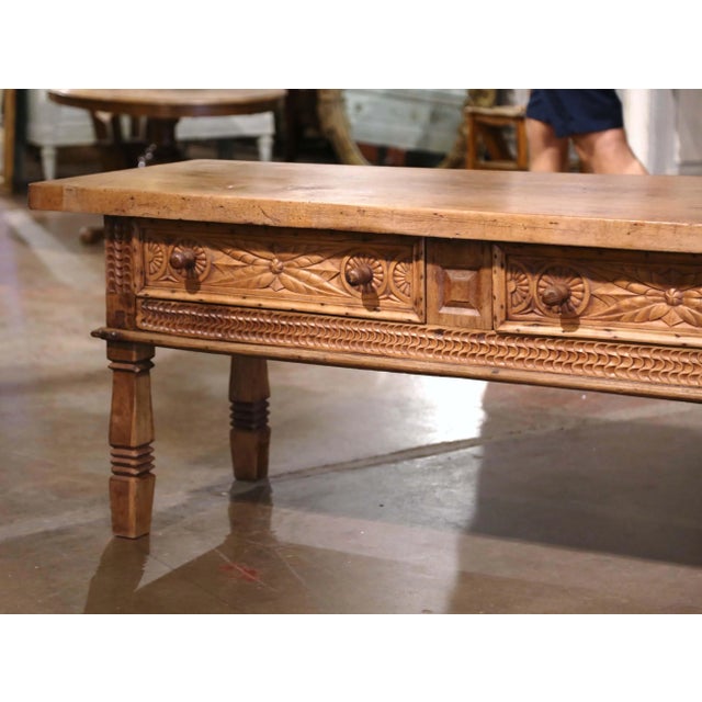 19th Century Spanish Baroque Bleached Walnut Coffee Table With Drawers For Sale - Image 4 of 12