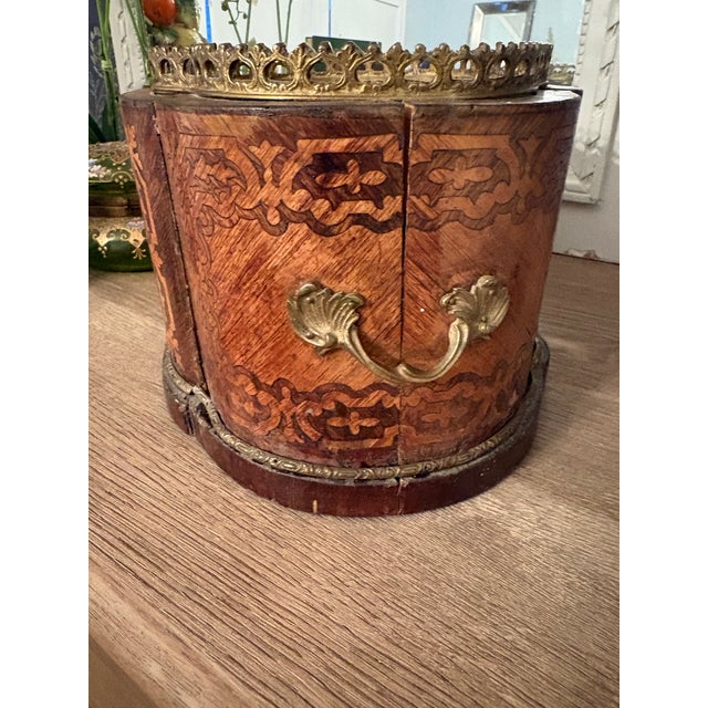 Early 20th Century Napoleon III Style Parquetry Jardiniere With Sevres Style Plaques For Sale - Image 6 of 9