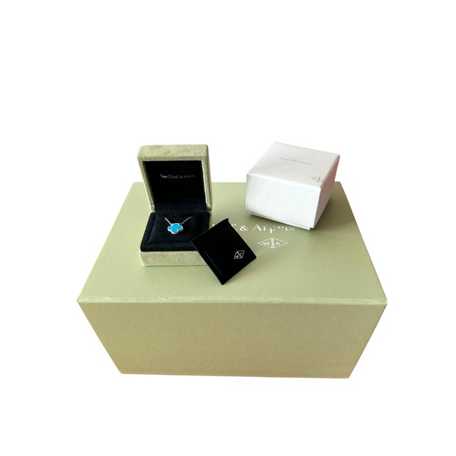 Van Cleef & Arpels Vintage Alhambra Blue Turquoise 18k White Gold Pendant Necklace For Sale - Image 9 of 10