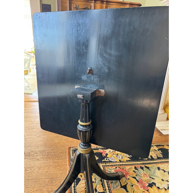 Mid-19th Century Victorian Ebonized Tilt-Top Table With Hand Painted Chinoiserie Decoration For Sale - Image 4 of 8