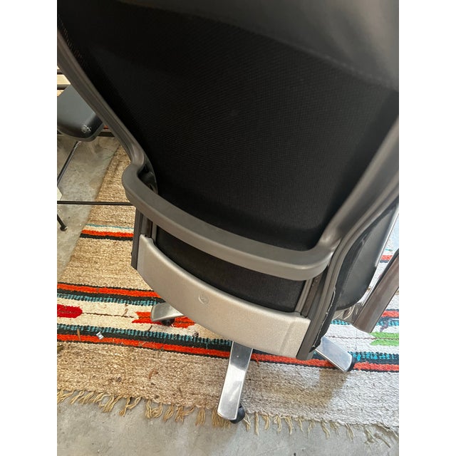 Vintage Knoll Life Swivel Office Chair For Sale - Image 4 of 8