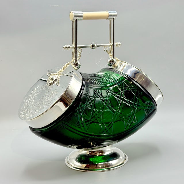 Emerald Green Cut Glass Biscuit Barrel from James Deakin & Sons, 1920 For Sale - Image 18 of 18