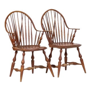Mid 20th Century Pair of Eldred Wheeler Red Brace Back Windsor Arm Chairs Benchmade in New Hampshire For Sale