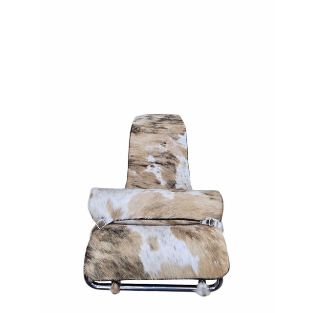 Mid-Century Modern Mid 20th Century Cassina Lc4 Le Corbusier Chaise Lounge Newly Upholstered For Sale - Image 3 of 11