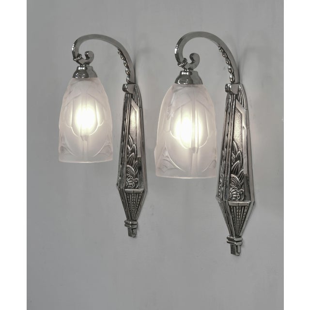 Hugue A Pair of French Art Deco Wall Sconces by Leon Hugue 1920s France For Sale - Image 4 of 8